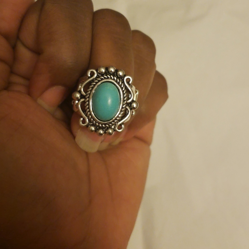 Silver and turquoise stone stretch ring